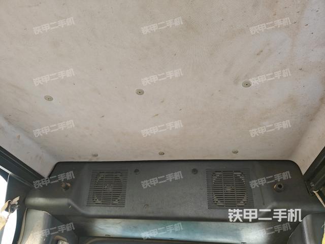 后窗玻璃角標(biāo)(駕駛室部分) 后窗玻璃角標(biāo)(駕駛室部分)