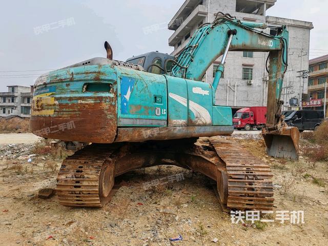 右后45(整機(jī)外觀) 右后45(整機(jī)外觀)
