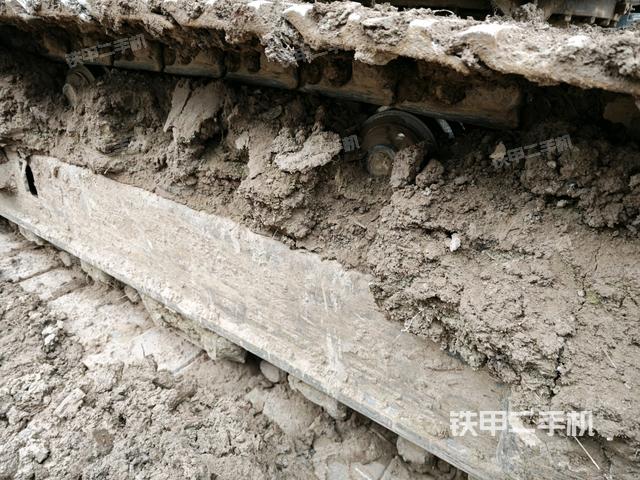 左托鏈輪和鏈筋（行走機(jī)構(gòu)）