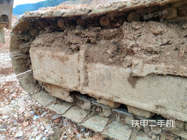 左侧行走马达盖板(行走机构) 左侧行走马达盖板(行走机构)