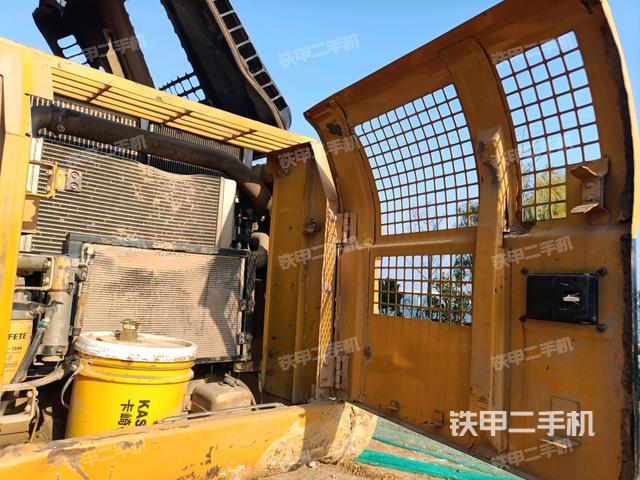 空濾倉整體（大件艙室）