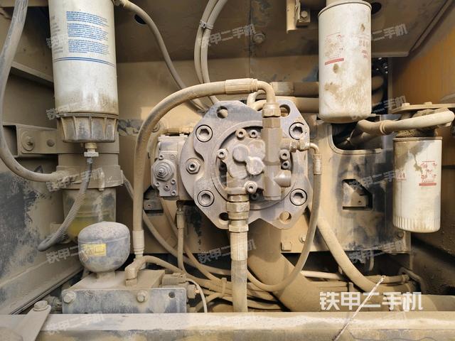 液壓泵室（大件艙室）