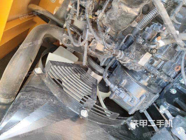 水箱+風(fēng)扇特寫(xiě)(上車(chē)部件) 水箱+風(fēng)扇特寫(xiě)(上車(chē)部件)