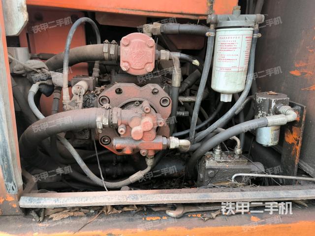 液壓泵室（大件艙室）