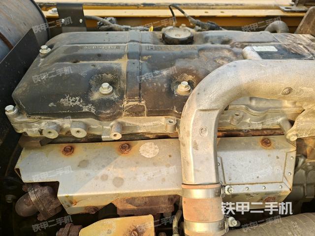 氣門室蓋螺絲特寫(上車部件) 氣門室蓋螺絲特寫(上車部件)