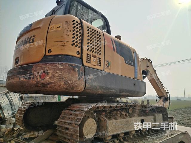 右后45(整機外觀) 右后45(整機外觀)