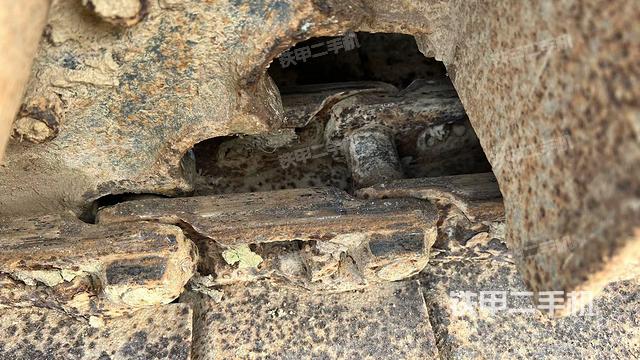 右托鏈輪+鏈筋(行走機構(gòu)) 右托鏈輪+鏈筋(行走機構(gòu))