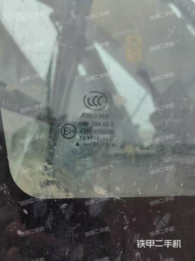 后窗玻璃角標(biāo)（駕駛室部分）