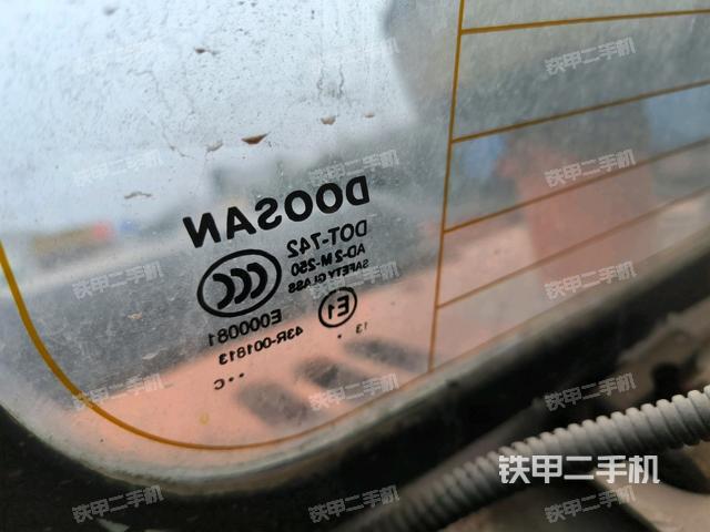 座椅后部（駕駛室部分）