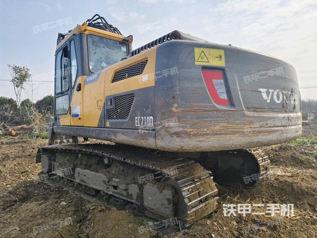 左后45（整機外觀）