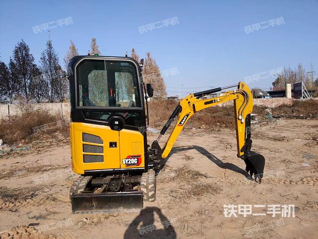 整機右后45°（整機外觀）