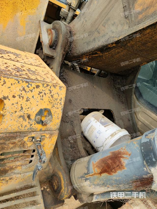 大臂根部?斜視（工作和回轉(zhuǎn)裝置）