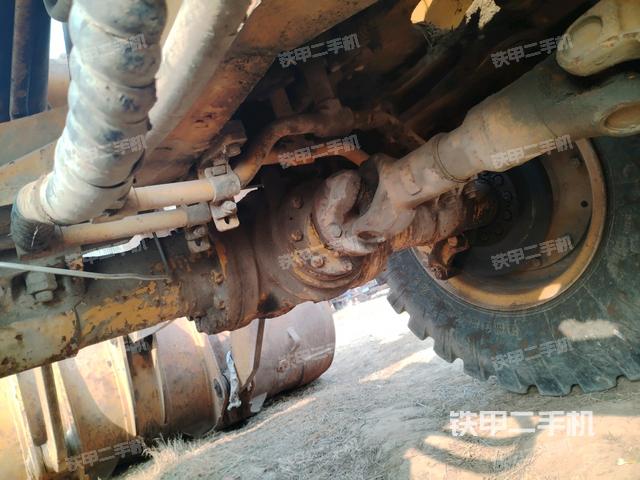 前驅(qū)動橋（液壓/傳動系統(tǒng)）