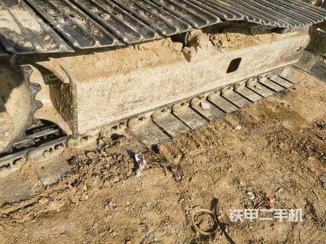 小松PC70-8挖掘机的设备实拍-第3张实拍照片