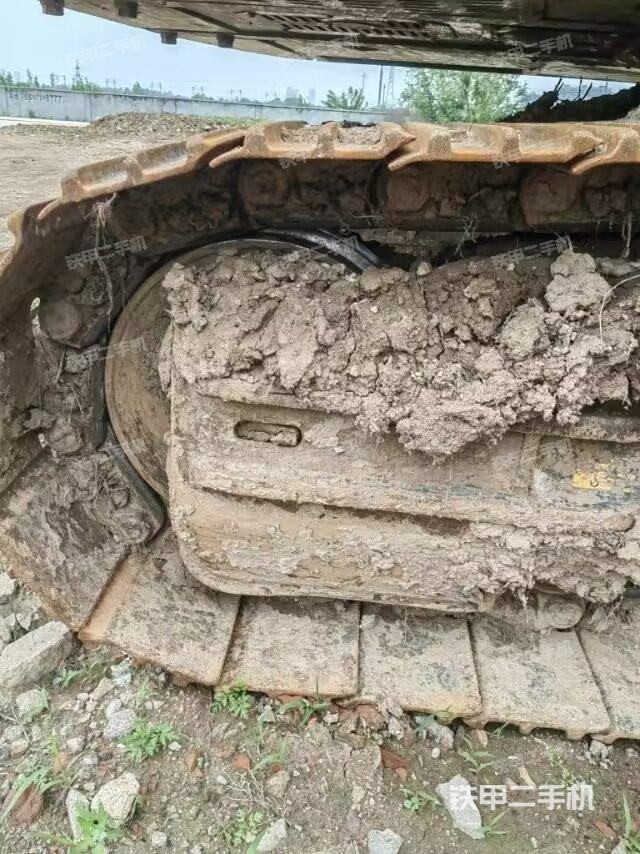 左導(dǎo)向輪（行走機(jī)構(gòu)）