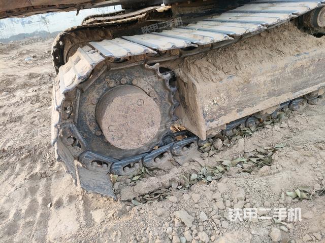 右驅(qū)動(dòng)輪(行走機(jī)構(gòu)) 右驅(qū)動(dòng)輪(行走機(jī)構(gòu))