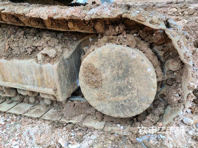 左驱动轮(行走机构) 左驱动轮(行走机构)