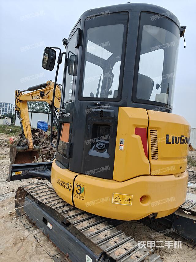 整机右后45°（整机外观）