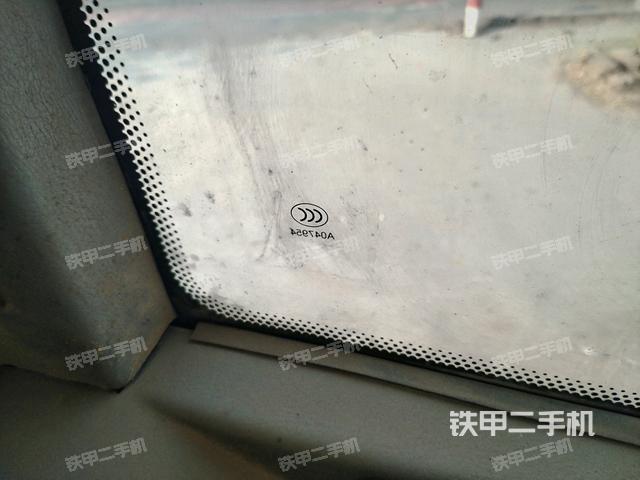 后窗玻璃角標(biāo)（駕駛室部分）