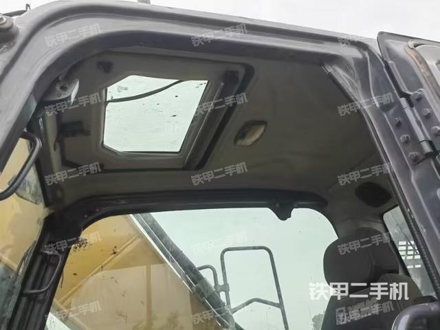 頂棚整體（駕駛室部分）