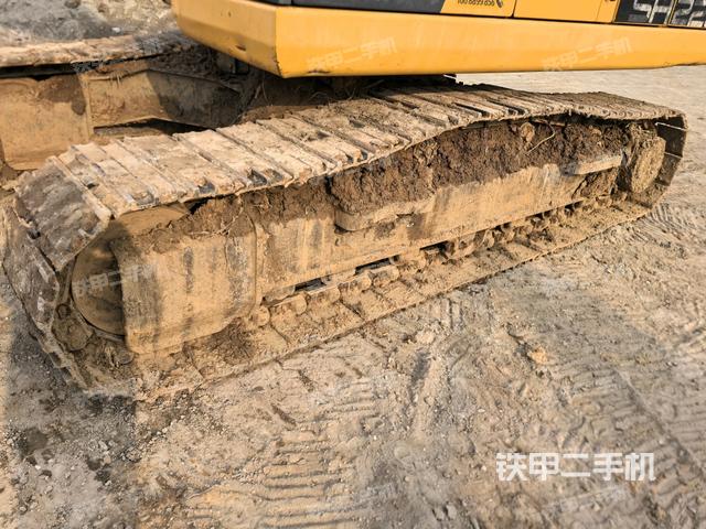 左側(cè)履帶整體?(行走機(jī)構(gòu)) 左側(cè)履帶整體?(行走機(jī)構(gòu))