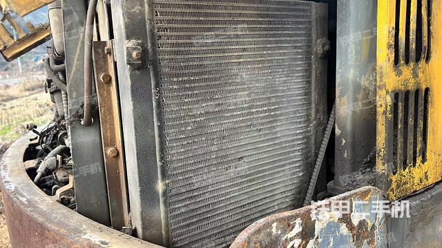 散熱器室(大件艙室) 散熱器室(大件艙室)