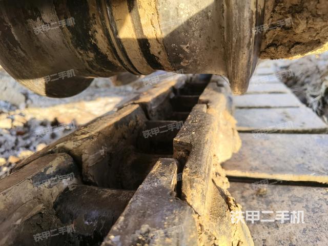 右側(cè)行走馬達(dá)蓋板（行走機(jī)構(gòu)）