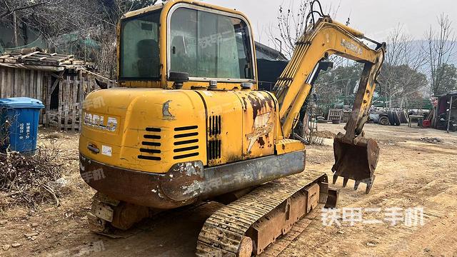 右后45(整機外觀) 右后45(整機外觀)