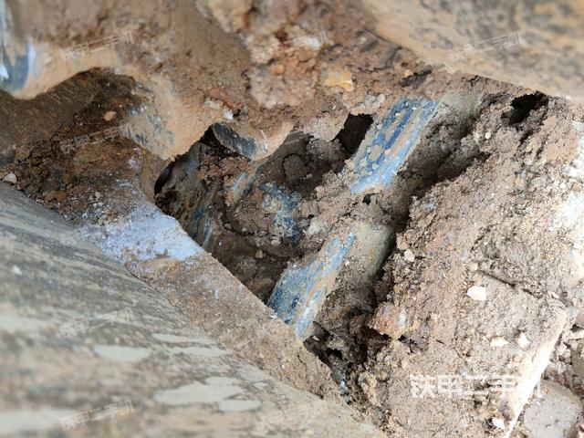 右托链轮+链筋(行走机构) 右托链轮+链筋(行走机构)