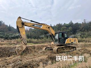 三一重工SY215C挖掘机实拍图片