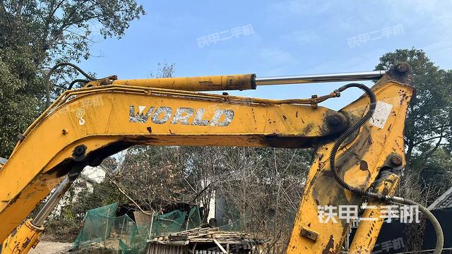 大臂整體?右側(cè)(工作和回轉(zhuǎn)裝置) 大臂整體?右側(cè)(工作和回轉(zhuǎn)裝置)