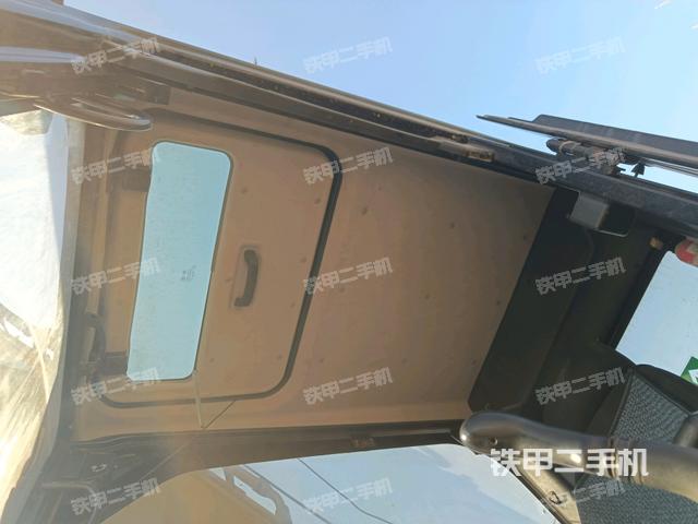 頂棚整體（駕駛室部分）