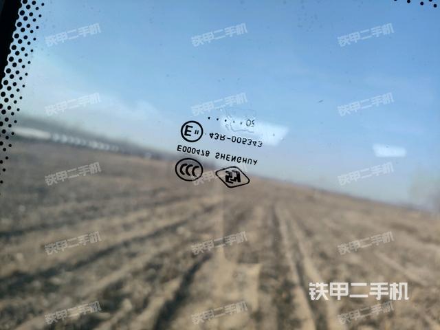 后窗玻璃角標(biāo)（駕駛室部分）