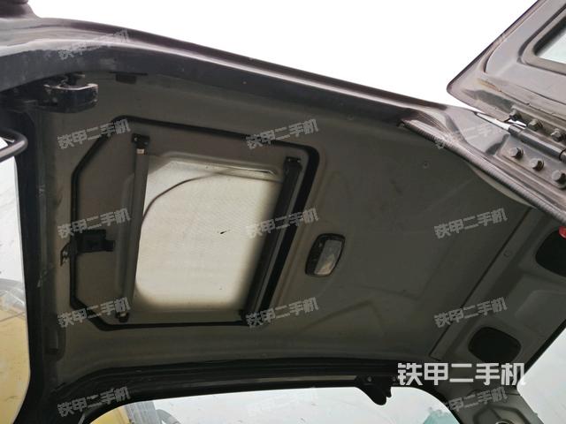 頂棚整體（駕駛室部分）