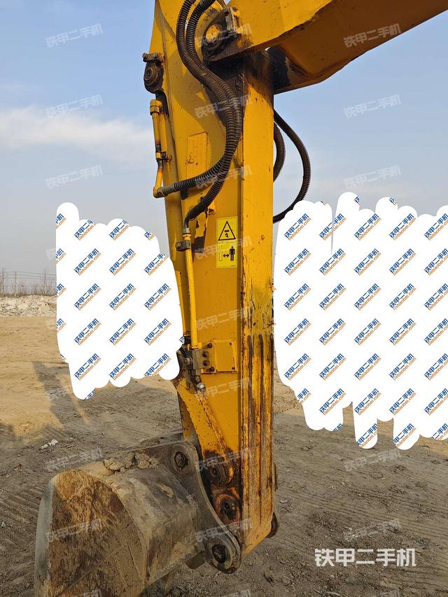 小臂整體左后（工作和回轉(zhuǎn)裝置）