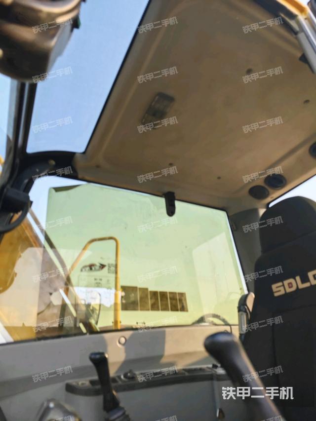 頂棚整體（駕駛室部分）