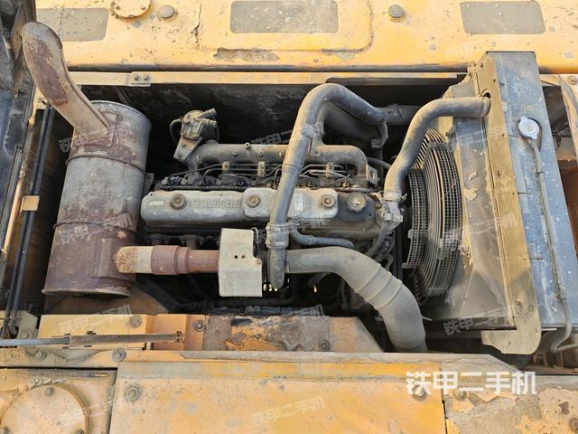 發(fā)動機室(上車部件) 發(fā)動機室(上車部件)