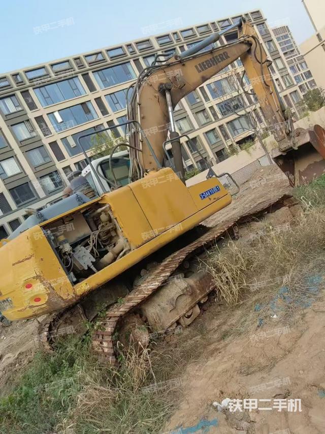 整機右后45°（整機外觀）