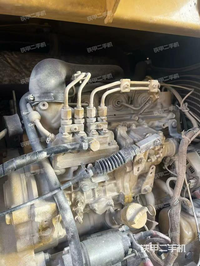 发动机整体俯视（整机外观）