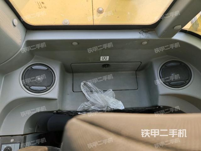 座椅后部（駕駛室部分）