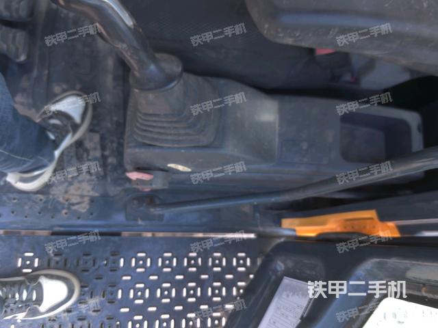 座椅左側(cè)控制臺(tái)/音響/含左手柄（駕駛室部分）