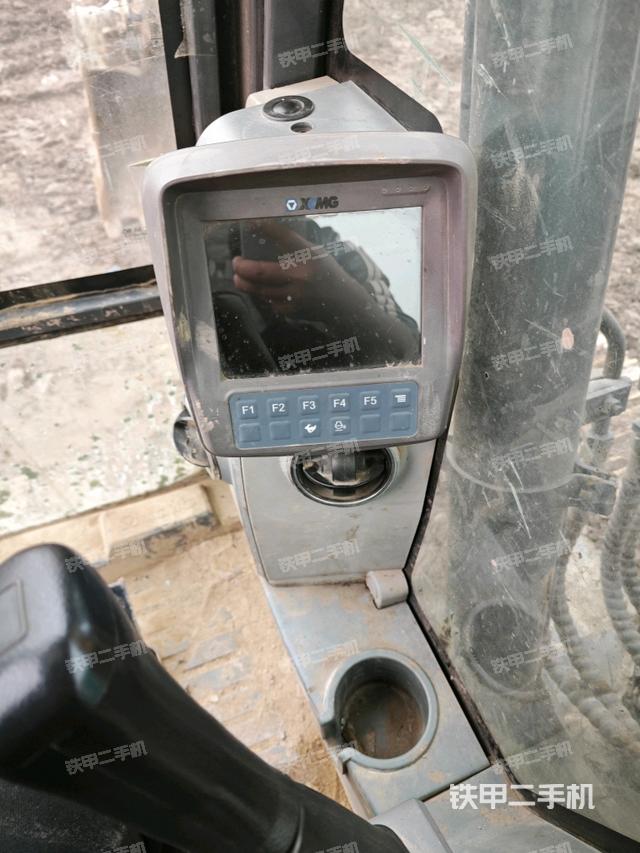 顯示屏?（駕駛室部分）