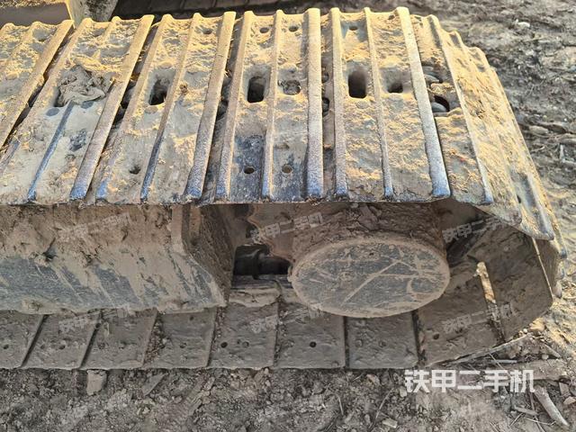 單側(cè)履帶整體（整機外觀）