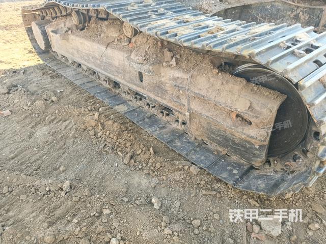 左導(dǎo)向輪（行走機(jī)構(gòu)）