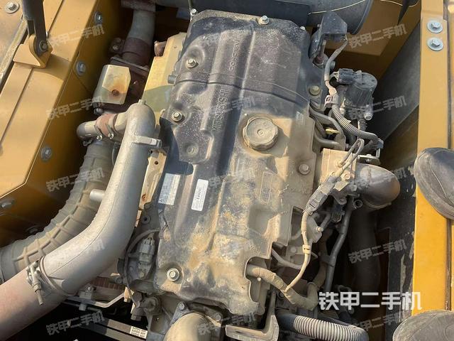 發(fā)動機室(上車部件) 發(fā)動機室(上車部件)