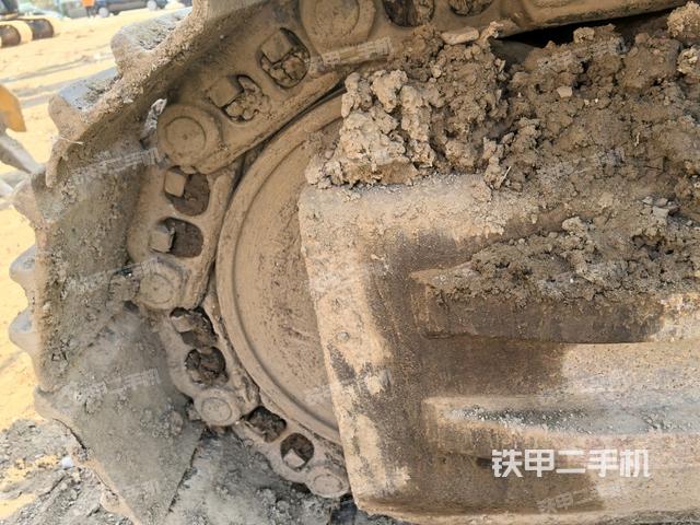 左驅(qū)動輪（行走機構）