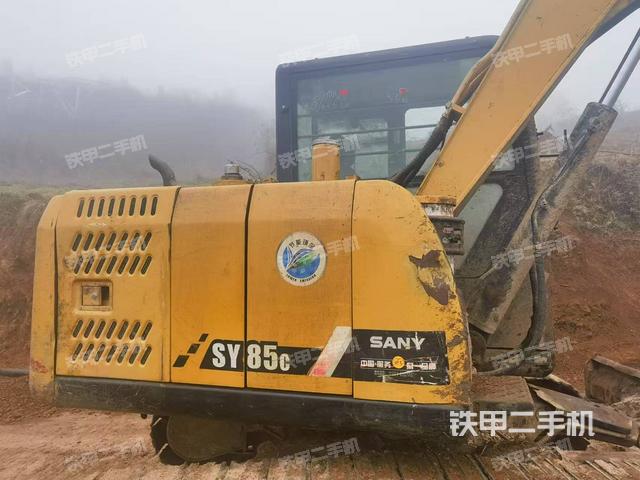 驾驶室整体（整机外观）