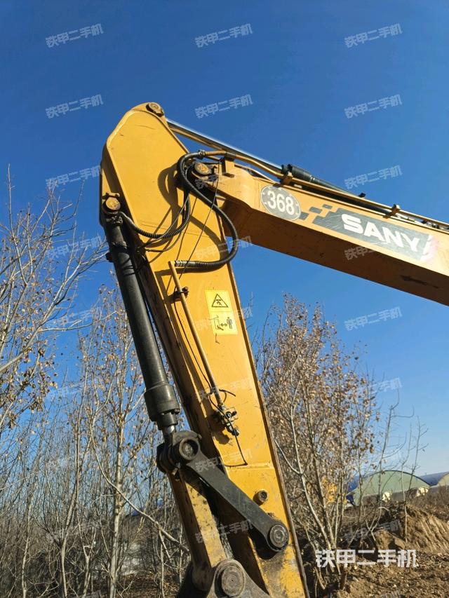 小臂整體左后（工作和回轉(zhuǎn)裝置）