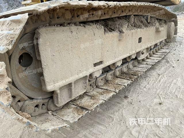 单侧履带整体（整机外观）