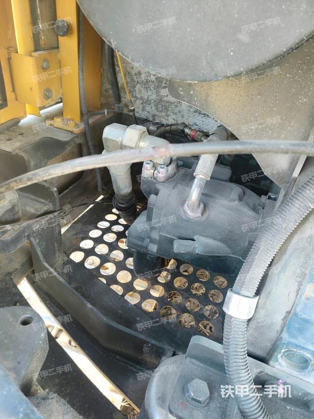 液壓泵室（大件艙室）